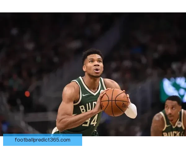 贝利三分轰33+9+7爵士大胜雄鹿终结四连败雄鹿近12场仅2胜